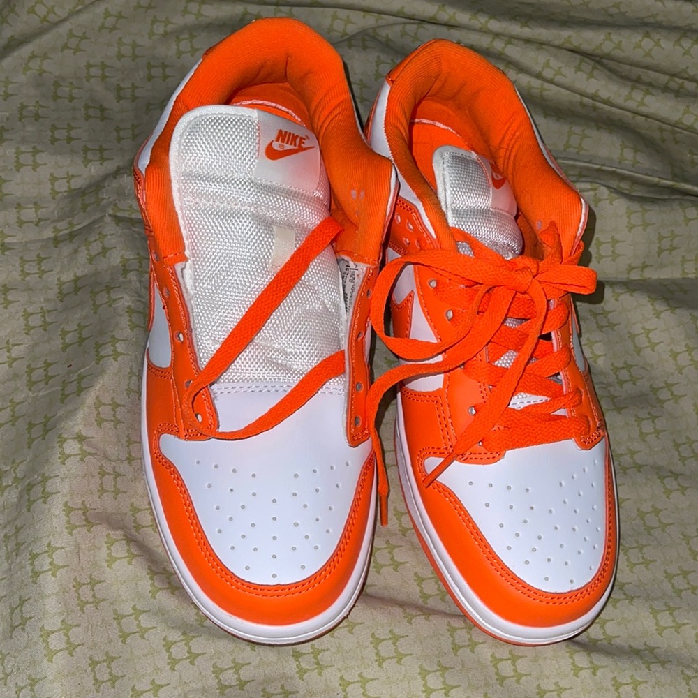 Nike Low Rise Dunks Orange